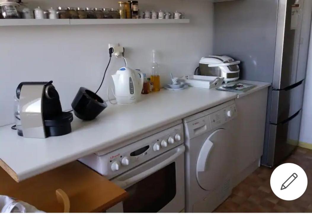 בורדו Chambre Chez L'Habitante Avec Salle De Bain Et Cuisine Communes - Presence D'Un Chat מראה חיצוני תמונה
